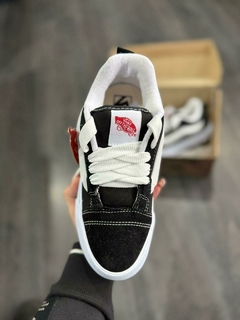 Vans "Knu" Premium en internet