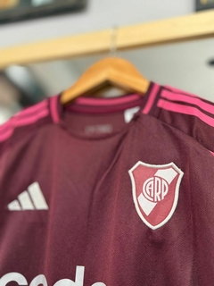 Camiseta "River Plate" Alternativa en internet