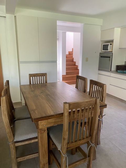 Mesa 1.40 m + 6 sillas hindu - comprar online