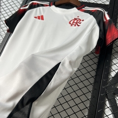 Camisa Flamengo II 2025/26 - Torcedora Feminina na internet