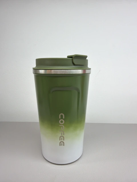 Vaso térmico de acero verde