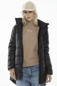 (BRA) PARKA LOLA NYLON Y PIEL (31077) en internet