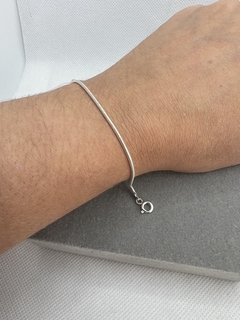 Pulseira unissex rabo de rato. na internet