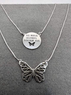 Escapulário borboleta com frase . na internet