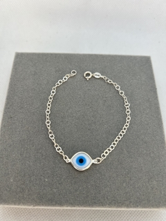Pulseira olho grego em resina .