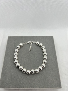 Pulseira bolas 8mm.