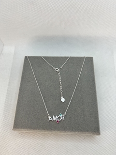 Colar AMOR com pedras. - comprar online
