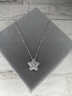Colar 45cm estrela aramado .