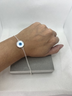 Pulseira regulável olho grego em madrepérola G. - comprar online