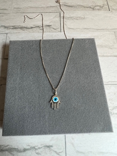 Colar mão de Fátima ou Hamsa e olho grego .