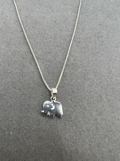 Colar 40 cm elefante .