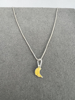 Colar 40 cm banana .