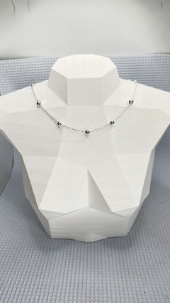 Colar choker bolinhas de 4 e 5 mm. - comprar online