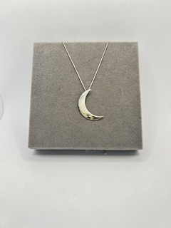 Colar lua .