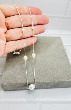 Colar 45 cm com pérolas Shell.