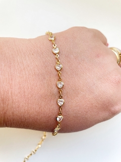 Pulseira Folheada com zircônias em coração - comprar online