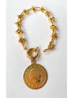 Pulseira folheada com pingente medalha - comprar online