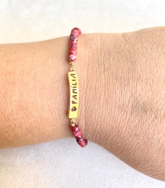 Pulseira jade família na internet