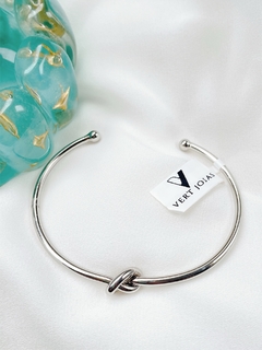 Bracelete anatômico nó