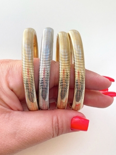 Pulseira aço inoxidável maleável dourada