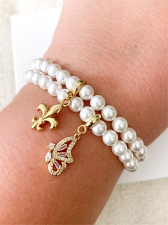 Pulseira pérolas e borboleta