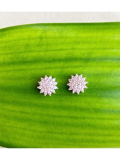 Brinco em prata com zircônias rosa