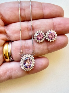 Colar em prata com zircônia lilás - comprar online