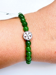 Pulseira pedra jade verde e prata - comprar online
