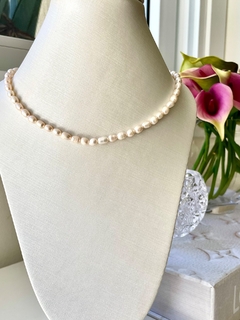 Colar choker pérolas