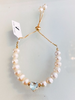 Pulseira com pérolas naturais e cristal