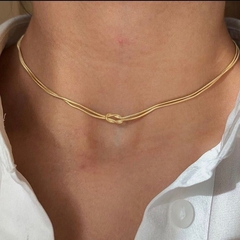 Choker Olívia na internet