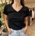 Remera cuello V - NEGRA - comprar online