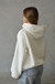 BUZO FREE CAPUCHA OFF WHITE en internet