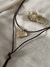 Colar Boho Chic delicado pingente coração fio de courinho - comprar online