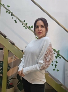 Sweater Importado Mangas Bordadas Bremmer Mujer (620) - BAKMOR