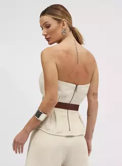BLUSA LINHO COM CINTO BEGE ITALIAN na internet