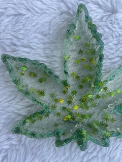 Folha p folinhas e glitter verde
