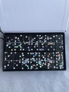 Domino weed space
