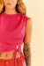 Blusa cropped pregas argola - Farm - Desire