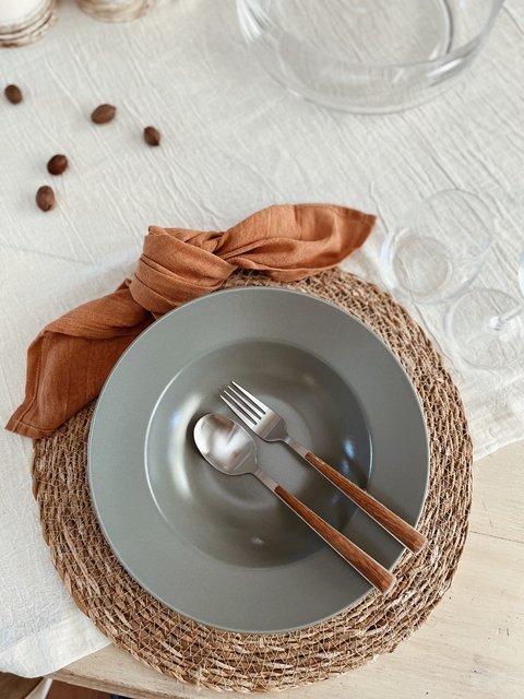 SET DE CUBIERTOS BANTRY 16 PIEZAS ACERO INOX MANGO SIMIL MADERA