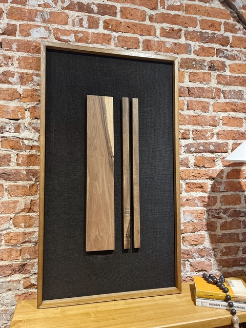 CUADRO ROBLE SIN VIDRIO ARPILLERA NEGRA 65X114 - comprar online