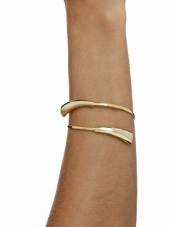 BRACELETE LISO BANHADO A OURO 18k na internet