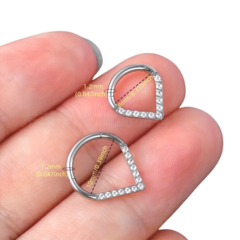 Piercing Argola Cravejada Gota Titânio Septo Daith - comprar online