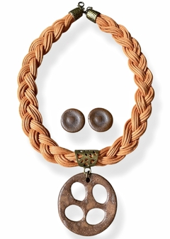 Conjunto brinco e colar Stella na internet
