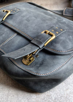 MORRAL DE CUERO MODELO CLASSIC - comprar online