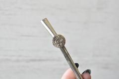 Bombillas de alpaca con resorte y dije - OUTLET DECO