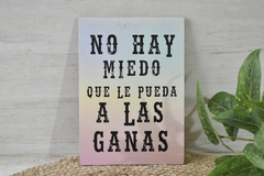 Cuadro para colgar con frase - 20 por 28 cm