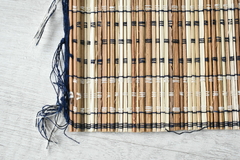 Individual de bamboo con hilos - comprar online