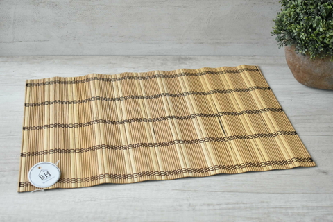 Individual de bamboo con detalle