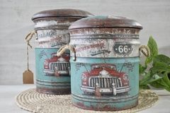 Banco guarda objetos vintage